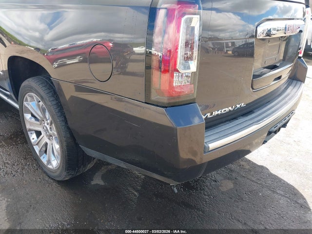 2016 Gmc Yukon Xl Denali მანქანა იყიდება აუქციონზე, vin: 1GKS2HKJXGR447615, აუქციონის ნომერი: 44500027