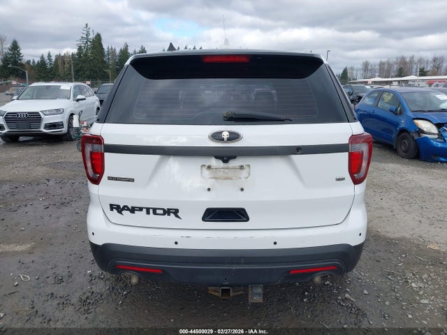 Ford Utility Police Interceptor 2016 1FM5K8AR2GGD05847 Image 17