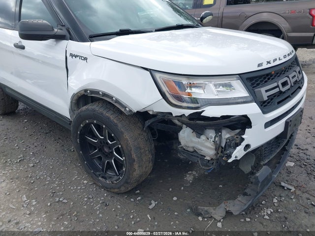 Ford Utility Police Interceptor 2016 1FM5K8AR2GGD05847 Image 6