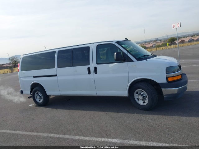 Chevrolet Express 3500 Lt 2017 1GAZGPFG4H1312062 Image 16