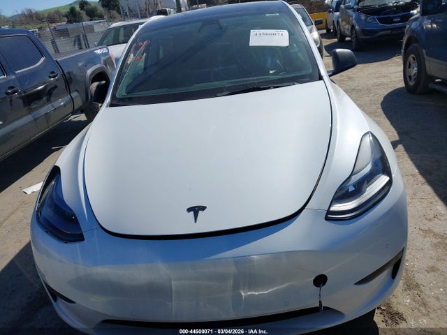 7SAYGDEF1NF406710 Tesla Model Y Performance Dual Motor All-wheel Drive
