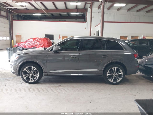 2023 Audi Q7 Premium Plus 55 Tfsi Quattro Tiptronic მანქანა იყიდება აუქციონზე, vin: WA1LXBF78PD013570, აუქციონის ნომერი: 44500074