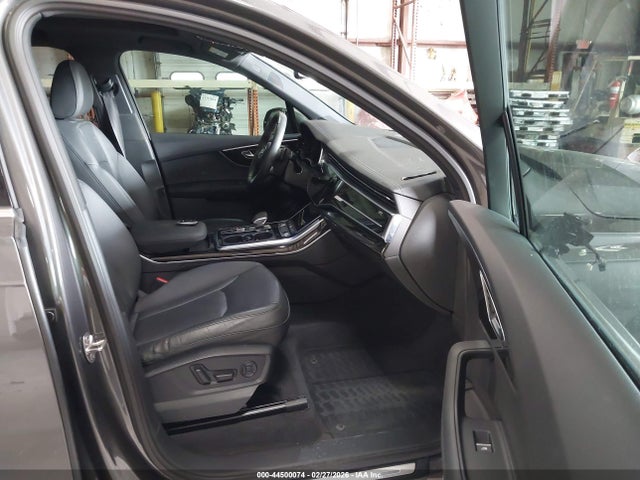 2023 Audi Q7 Premium Plus 55 Tfsi Quattro Tiptronic მანქანა იყიდება აუქციონზე, vin: WA1LXBF78PD013570, აუქციონის ნომერი: 44500074