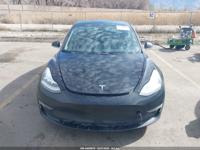 44500076 :رقم المزاد ، 5YJ3E1EB7KF212106 vin ، 2019 Tesla Model 3 Long Range/performance مزاد بيع