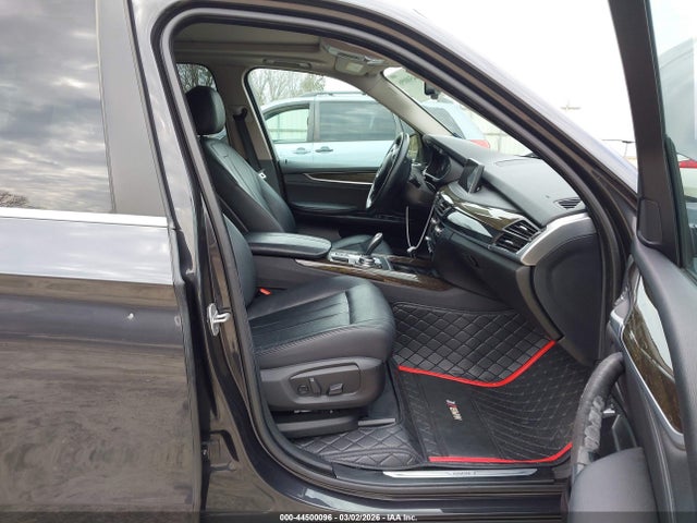 44500096 :رقم المزاد ، 5UXKR0C57F0K65902 vin ، 2015 Bmw X5 Xdrive35i مزاد بيع