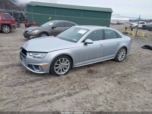 44500112 :رقم المزاد ، WAUENAF45KA110690 vin ، 2019 Audi A4 45 Premium مزاد بيع