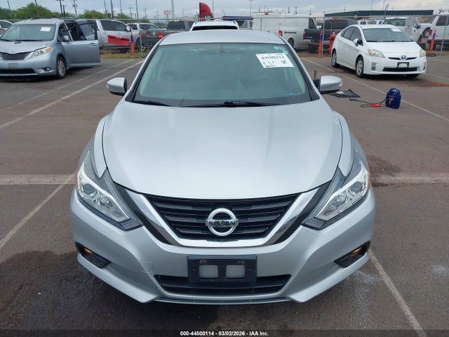 2018 Nissan Altima 2.5 Sl მანქანა იყიდება აუქციონზე, vin: 1N4AL3AP3JC122673, აუქციონის ნომერი: 44500114