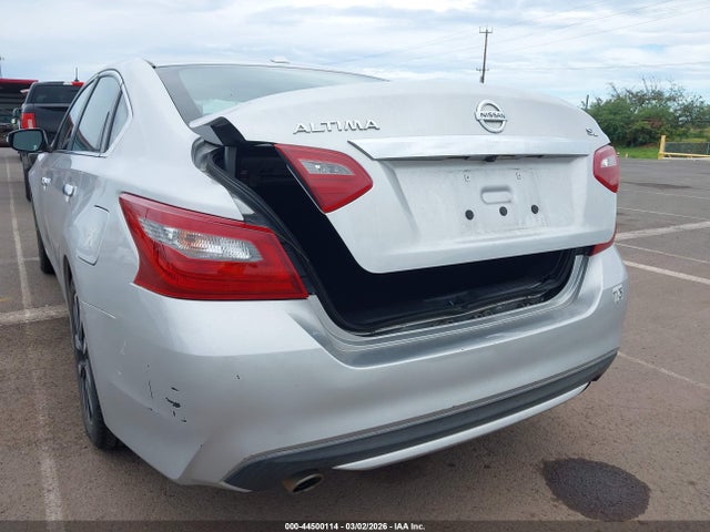 2018 Nissan Altima 2.5 Sl მანქანა იყიდება აუქციონზე, vin: 1N4AL3AP3JC122673, აუქციონის ნომერი: 44500114