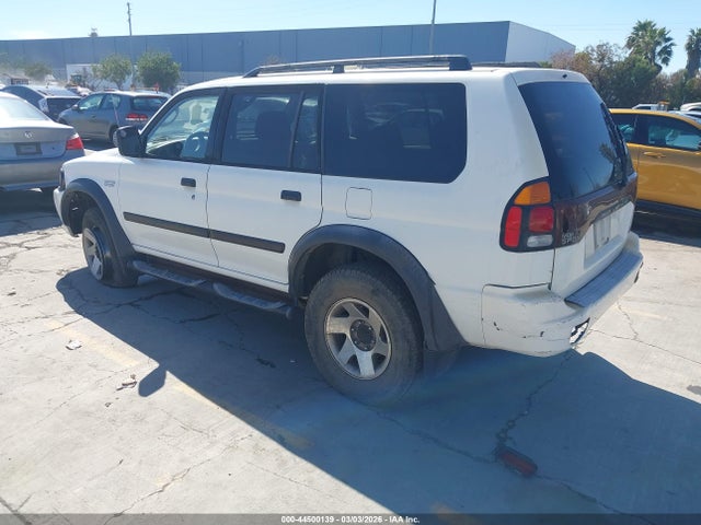2002 MITSUBISHI MONTERO SPORT JA4MT21H02J056455 Photo 2