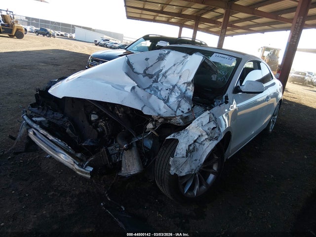 2014 AUDI A5 WAUCFAFR8EA063885 Photo 1