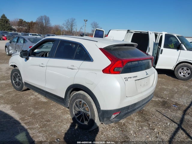 2020 MITSUBISHI ECLIPSE CROSS JA4AS3AA4LZ019734 Photo 2