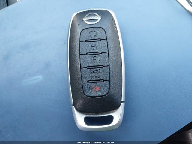JN8BT3BA5RW352092 Nissan Rogue Sv Fwd