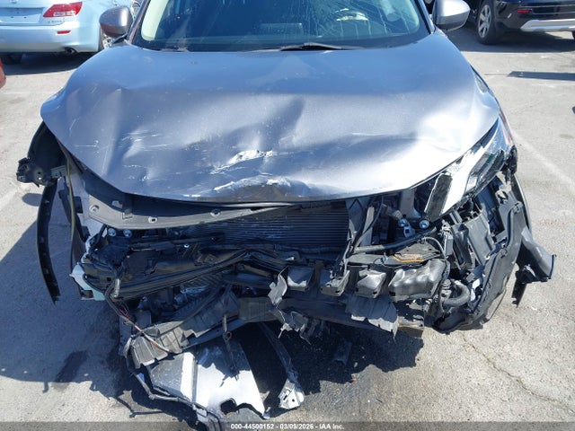 JN8BT3BA5RW352092 Nissan Rogue Sv Fwd