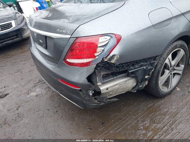 Aukcja sprzedaży 2017 Mercedes-benz E 300 4matic, vin: WDDZF4KB0HA121649, numer aukcji: 44500174