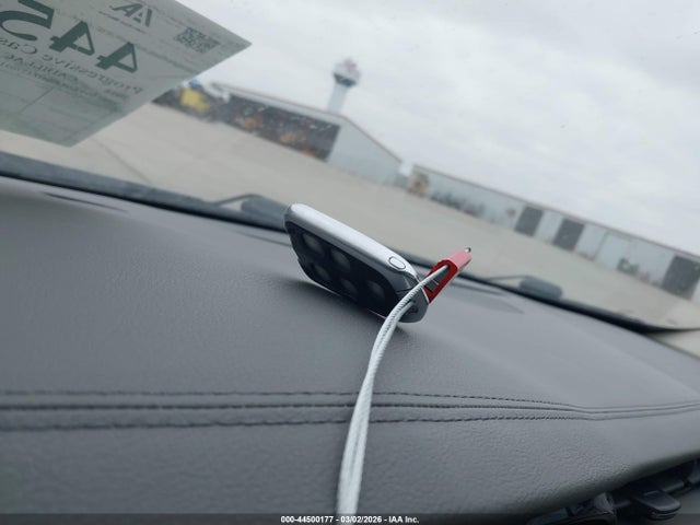 2018 CADILLAC XT5 1GYKNERS4JZ127031 Photo 10