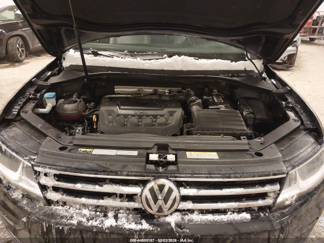 44500187 :رقم المزاد ، 3VV2B7AX5MM061176 vin ، 2021 Volkswagen Tiguan 2.0t Se/2.0t Se R-line Black/2.0t Sel مزاد بيع
