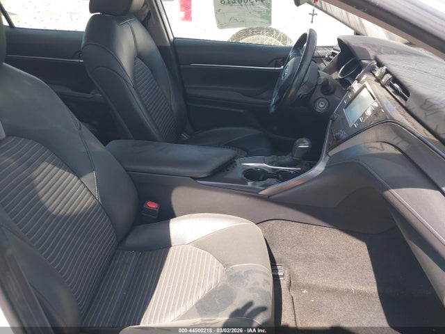 4T1B11HK6KU198589 Toyota CAMRY SE