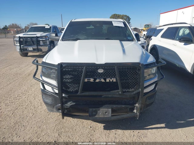 Продаж на аукціоні авто 2023 Ram 1500 Tradesman  4x4 5'7 Box, vin: 1C6SRFGT3PN553604, номер лоту: 44500252