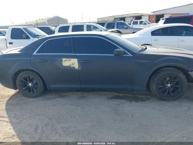 Продажа на аукционе авто 2015 Chrysler 300 Limited, vin: 2C3CCAAG2FH766343, номер лота: 44500269