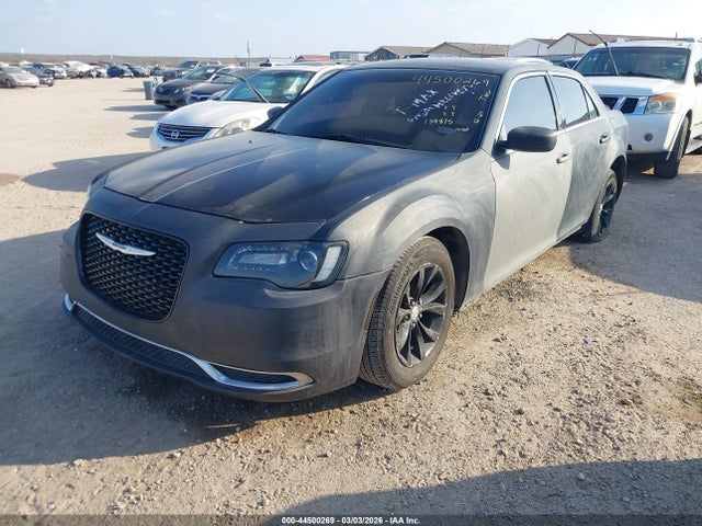 Продажа на аукционе авто 2015 Chrysler 300 Limited, vin: 2C3CCAAG2FH766343, номер лота: 44500269