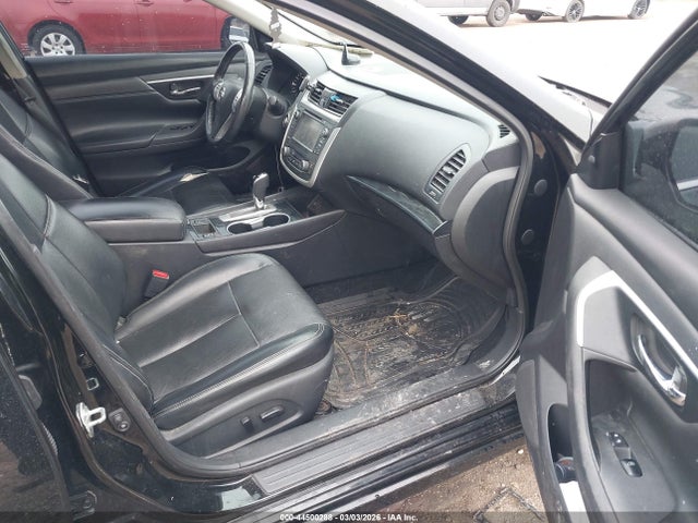 Продажа на аукционе авто 2017 Nissan Altima 2.5 Sl, vin: 1N4AL3AP6HC268611, номер лота: 44500288