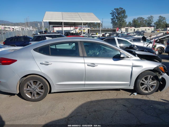 KMHD84LF7JU504293 Hyundai ELANTRA SEL