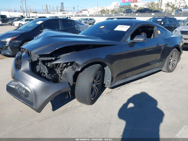 Ford Mustang 2017 1FA6P8TH7H5205020 Image 2