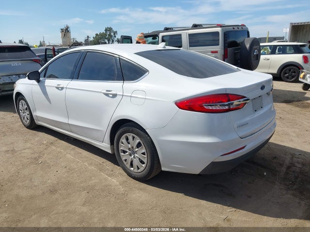 2020 FORD FUSION 3FA6P0G73LR153426 Photo 2