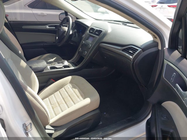 2020 FORD FUSION 3FA6P0G73LR153426 Photo 4