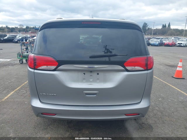 44500350 :رقم المزاد ، 2C4RC1DG0LR163978 vin ، 2020 Chrysler Voyager Lxi مزاد بيع