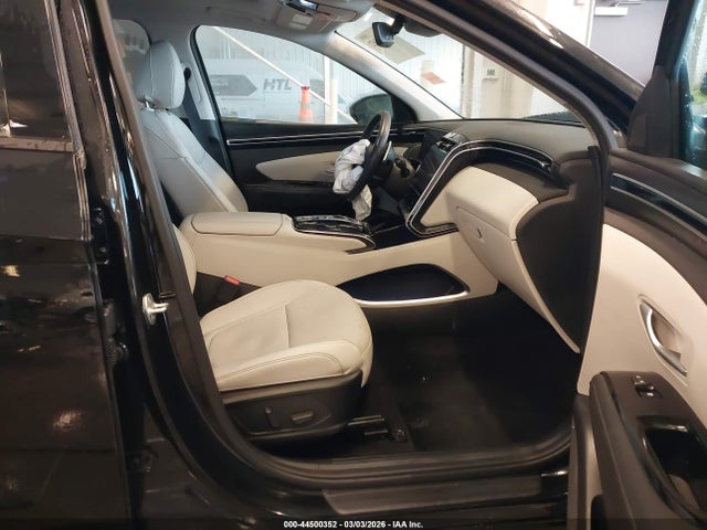 Продажа на аукционе авто 2024 Hyundai Tucson Limited, vin: 5NMJECDE2RH412754, номер лота: 44500352