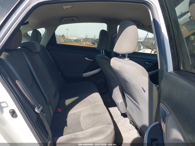 Toyota Prius Two 2015 JTDKN3DU6F1986436 Image 8