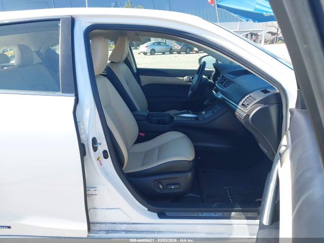 Aukcja sprzedaży 2014 Lexus Ct 200h, vin: JTHKD5BH6E2188045, numer aukcji: 44500421