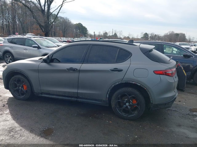 Продажа на аукционе авто 2018 Alfa Romeo Stelvio Awd, vin: ZASFAKAN9J7B78261, номер лота: 44500439