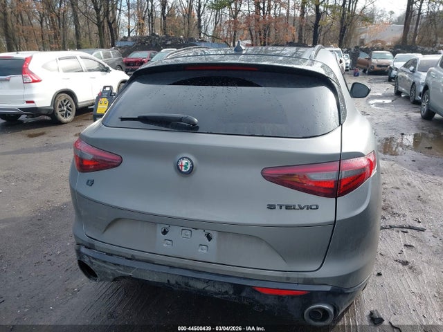 Продажа на аукционе авто 2018 Alfa Romeo Stelvio Awd, vin: ZASFAKAN9J7B78261, номер лота: 44500439