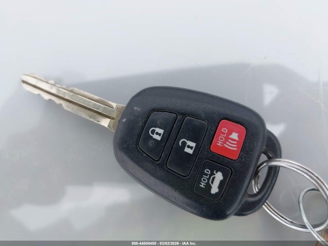 44500450 :رقم المزاد ، 4T1BF1FK8DU204870 vin ، 2013 Toyota Camry Se مزاد بيع