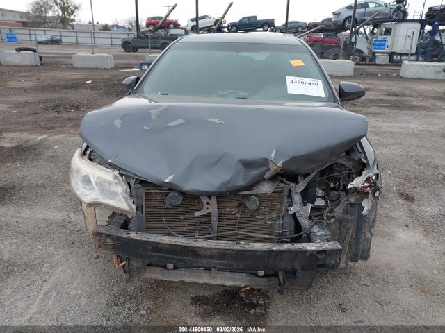 44500450 :رقم المزاد ، 4T1BF1FK8DU204870 vin ، 2013 Toyota Camry Se مزاد بيع