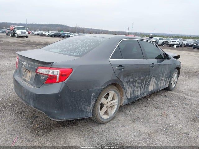 44500450 :رقم المزاد ، 4T1BF1FK8DU204870 vin ، 2013 Toyota Camry Se مزاد بيع