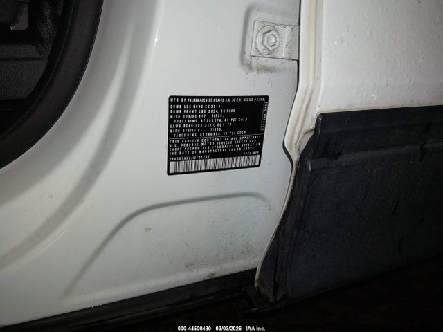 44500480 :رقم المزاد ، 3VV0B7AX2JM121241 vin ، 2018 Volkswagen Tiguan 2.0t S مزاد بيع