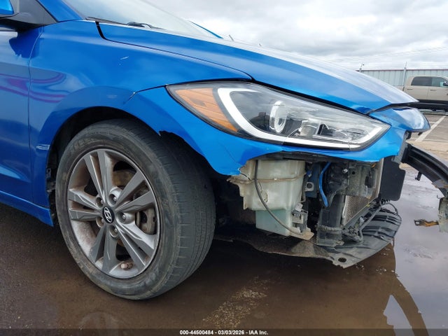 2018 Hyundai Elantra Sel მანქანა იყიდება აუქციონზე, vin: 5NPD84LF2JH336416, აუქციონის ნომერი: 44500484