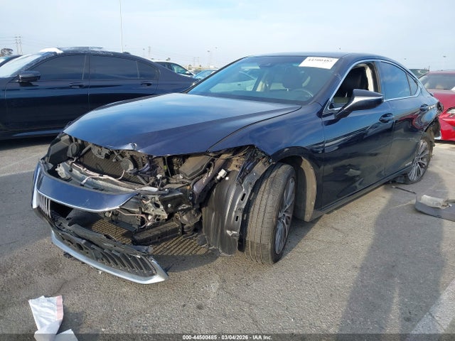 Продажа на аукционе авто 2021 Lexus Es 300h, vin: 58ADA1C19MU004575, номер лота: 44500485