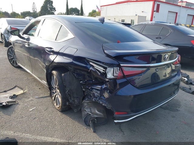 Продажа на аукционе авто 2021 Lexus Es 300h, vin: 58ADA1C19MU004575, номер лота: 44500485