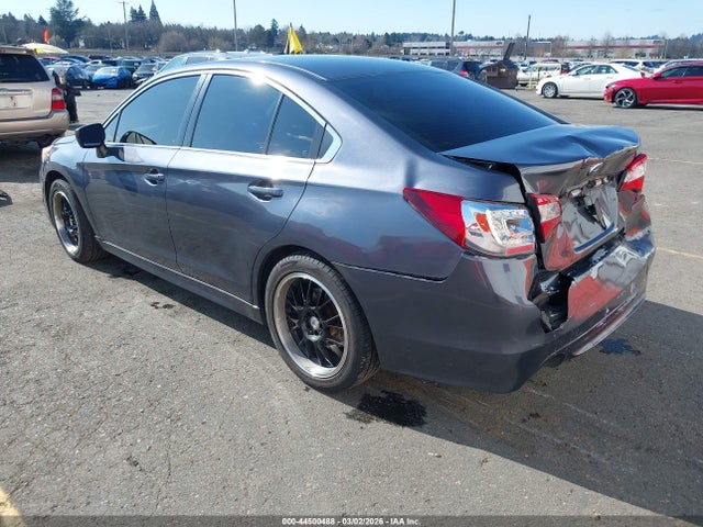 44500488 :رقم المزاد ، 4S3BNAA61H3059815 vin ، 2017 Subaru Legacy 2.5i مزاد بيع
