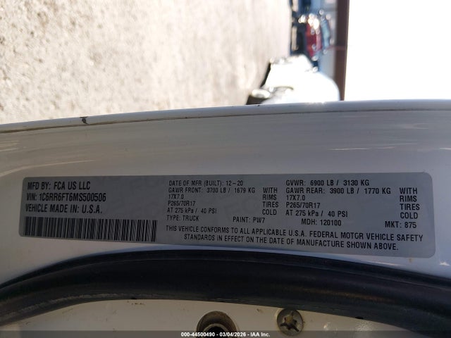 44500490 :رقم المزاد ، 1C6RR6FT6MS500506 vin ، 2021 Ram 1500 Classic Tradesman مزاد بيع
