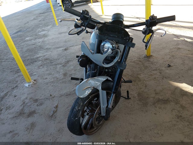 2024 HARLEY-DAVIDSON FXLRS 1HD1YWZ20RB053575 Photo 4