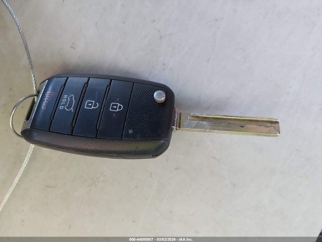 5XYPG4A37GG054961 KIA Sorento 2.4l Lx