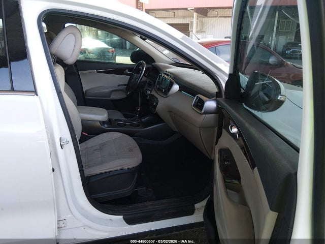 5XYPG4A37GG054961 KIA Sorento 2.4l Lx