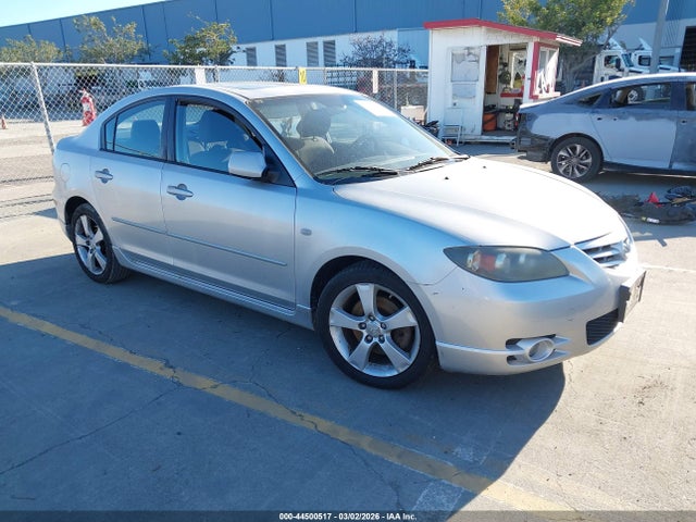 2004 MAZDA MAZDA3 JM1BK323X41122697