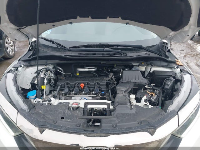 3CZRU6H38NM770765 Honda Hr-v Awd Lx