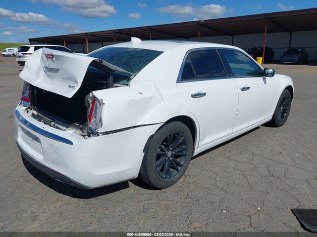 2017 Chrysler 300c მანქანა იყიდება აუქციონზე, vin: 2C3CCAEG3HH570781, აუქციონის ნომერი: 44500554
